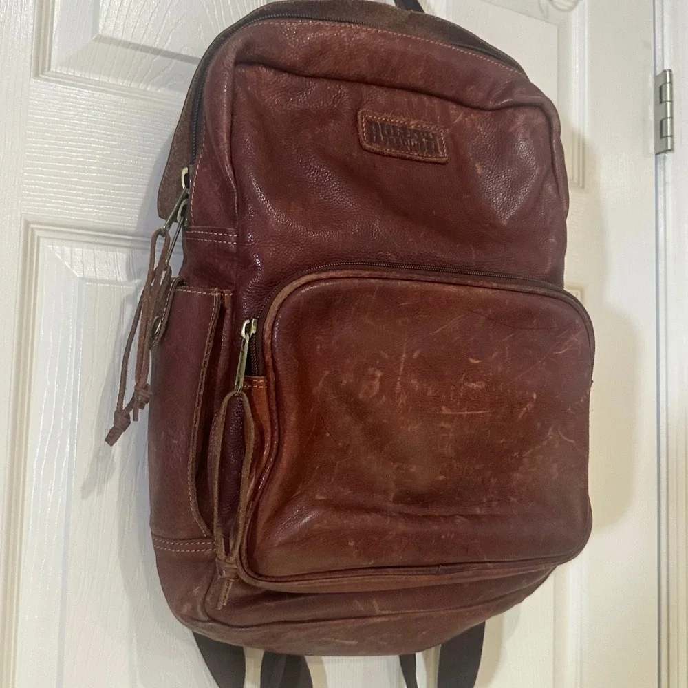 Duluth Trading Co Brown Leather Backpack Laptop Bag Plaid Lining Rugged Mens
